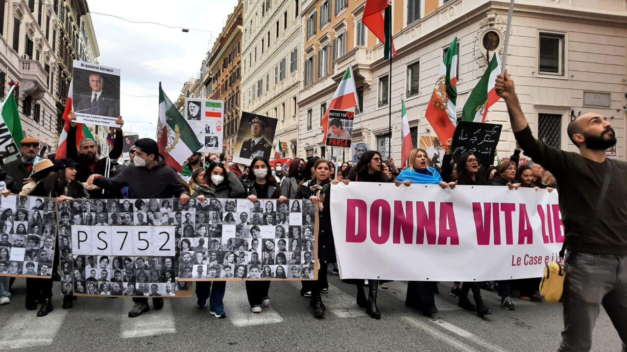  “Donna Vita Libertà”: al futuro demolibertario che verrà