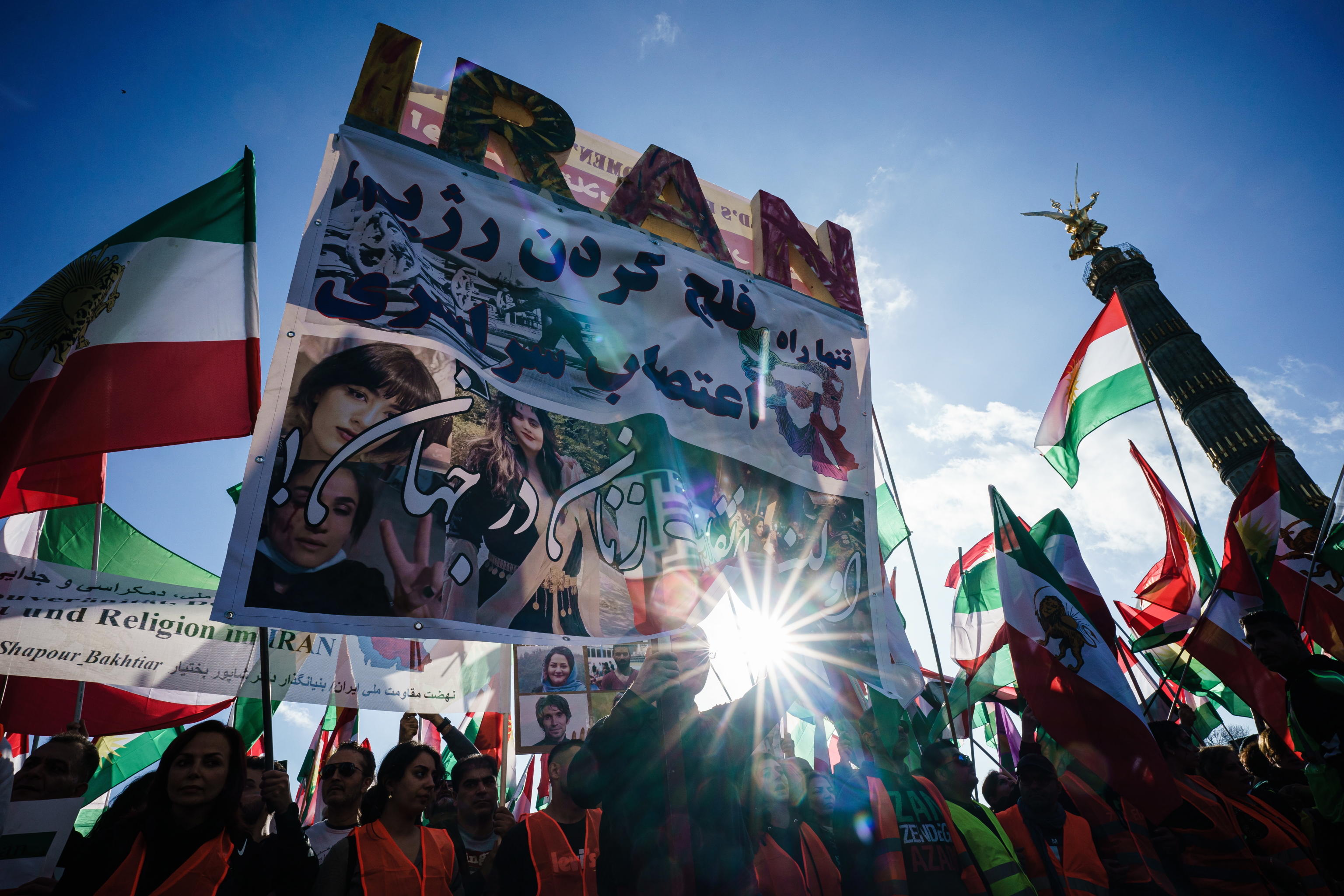 Iran, non si fermano le proteste anti-governative