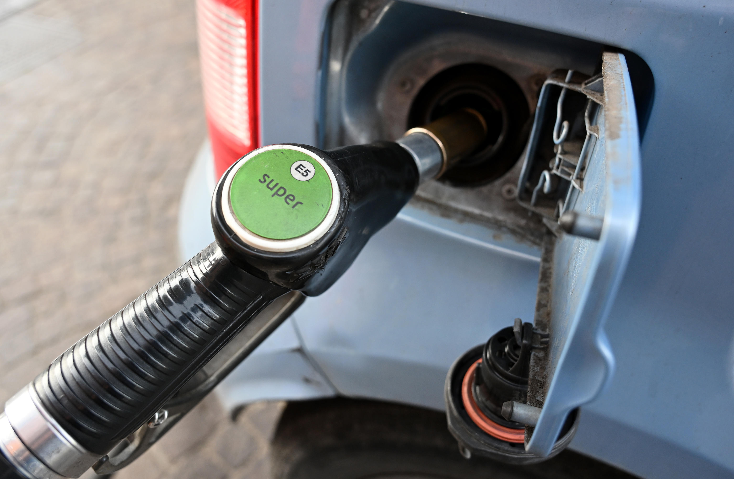 Prezzo dei carburanti: istruttoria dell’Antitrust