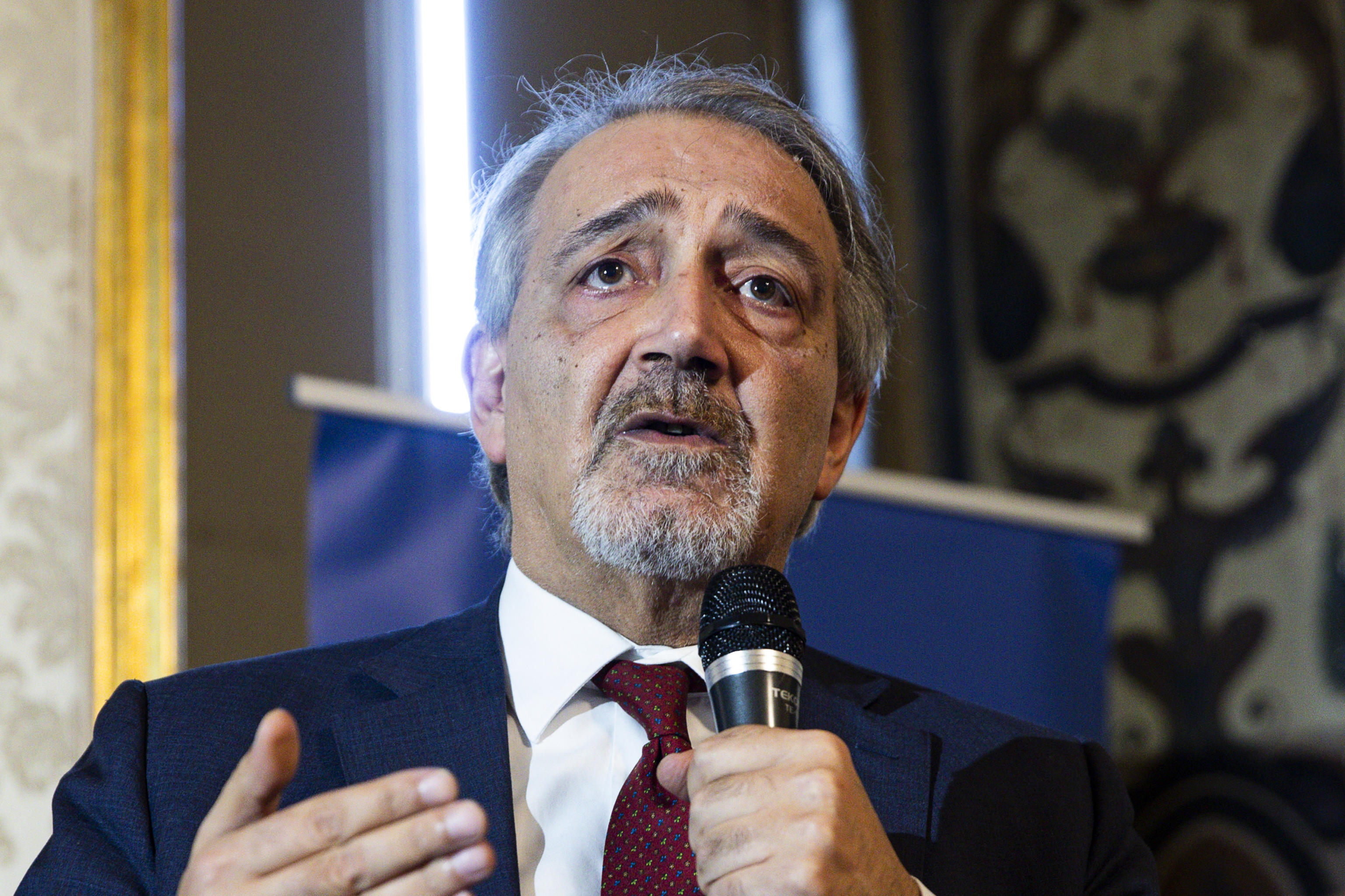 Regionali Lazio, botte da orbi sulla sanità