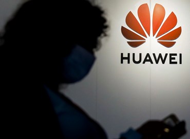 Huawei, Usa verso stretta, possibile stop a licenze export