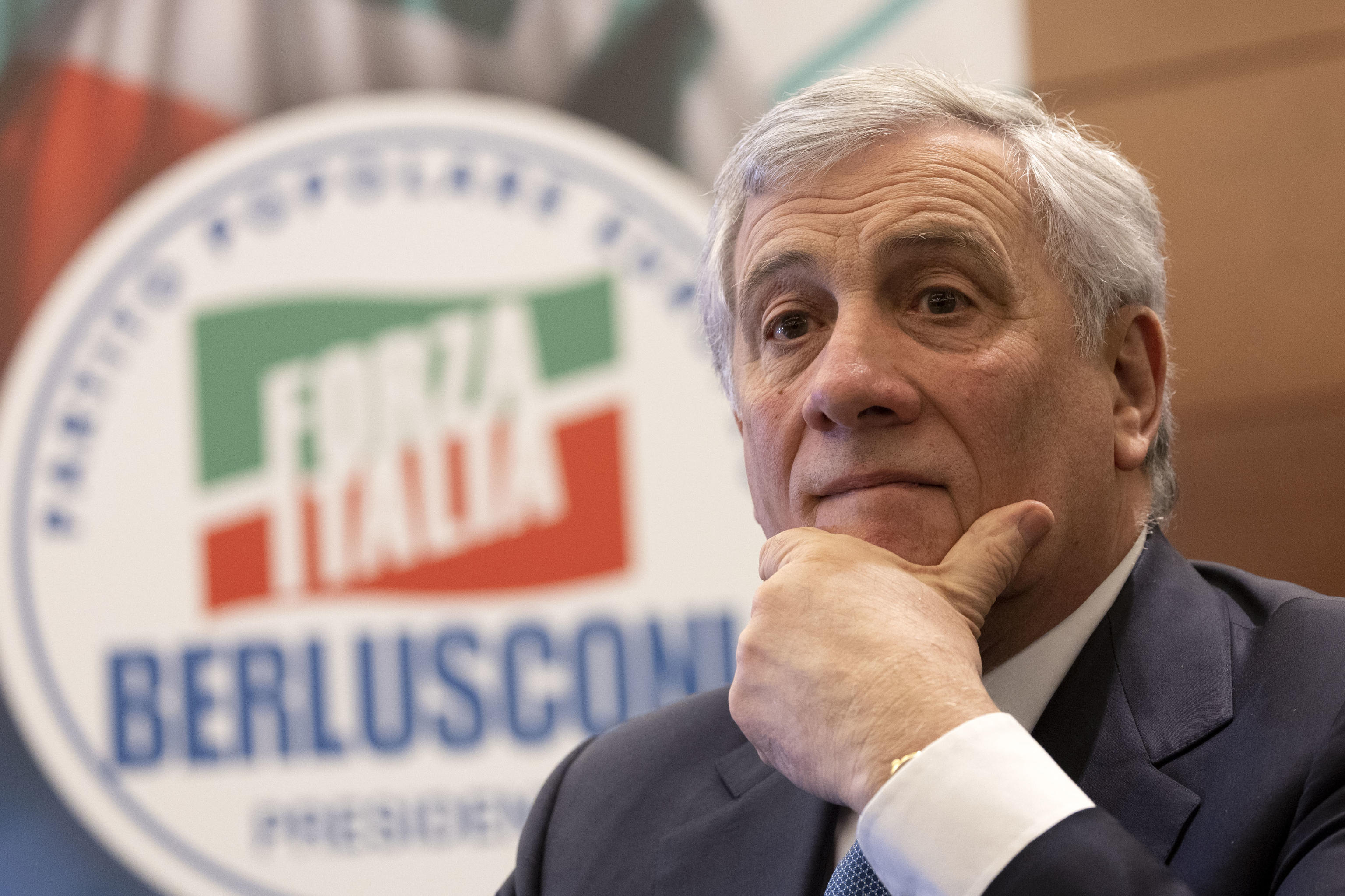Tajani: “L’Italia non è isolata, da Macron una gaffe diplomatica”
