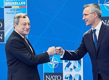 Nato, dopo Stoltenberg potrebbe iniziare l’era Draghi