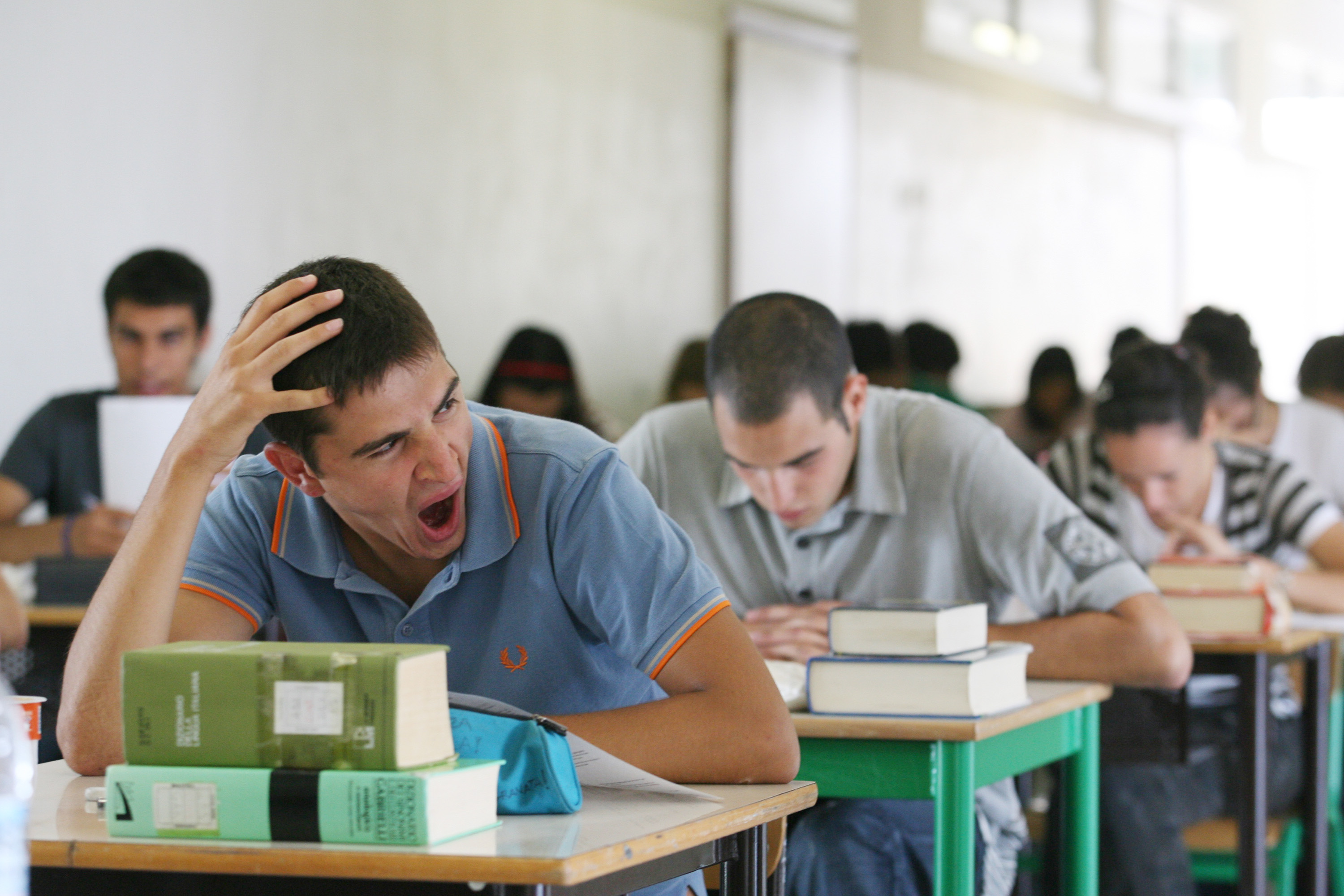 Dispersione scolastica: cosa fare per ridurla? (video)