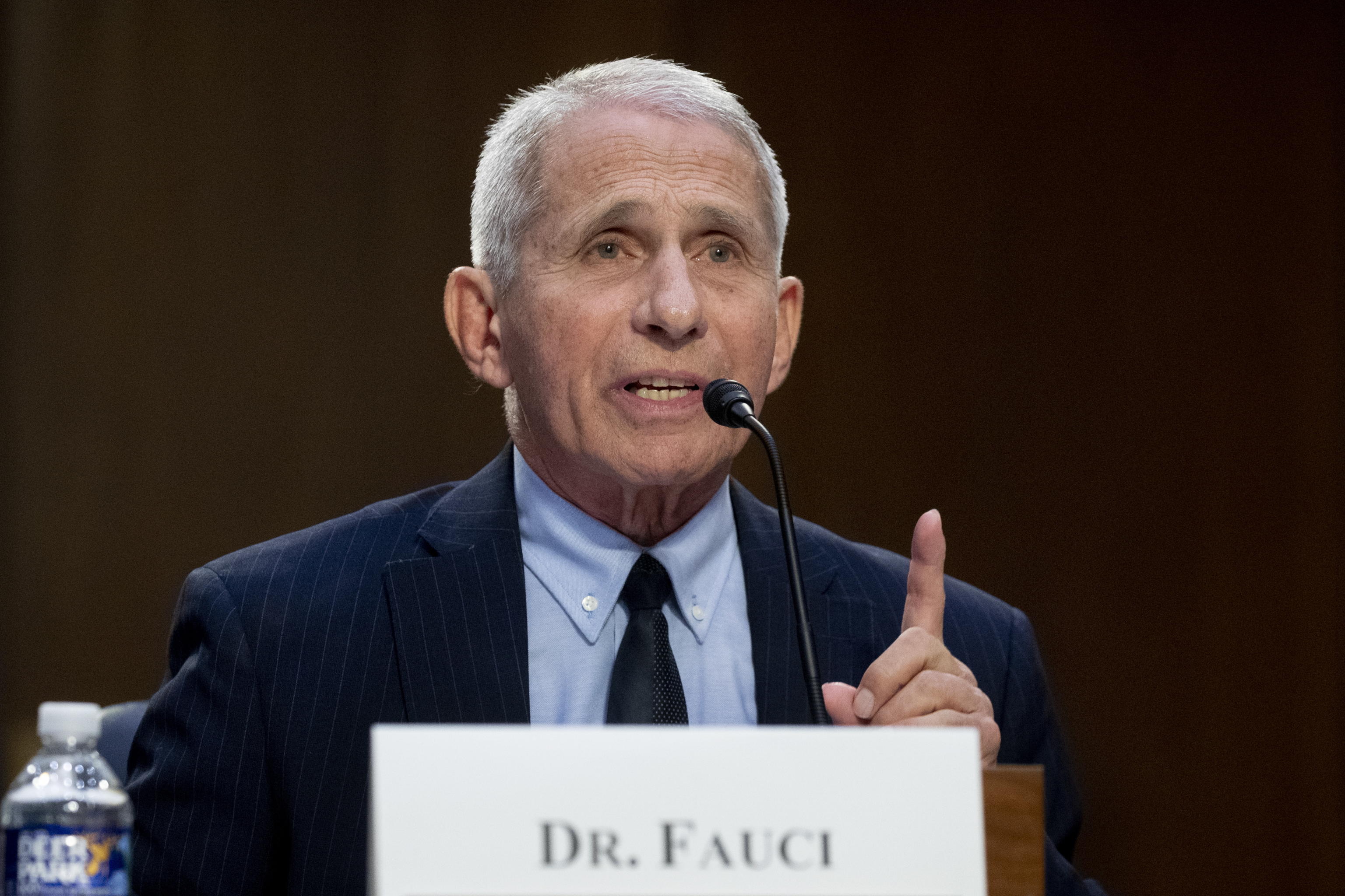 Gestione Covid negli Usa: è polemica contro Fauci