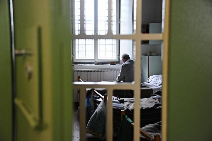 Carceri e suicidi: la spirale ignorata 