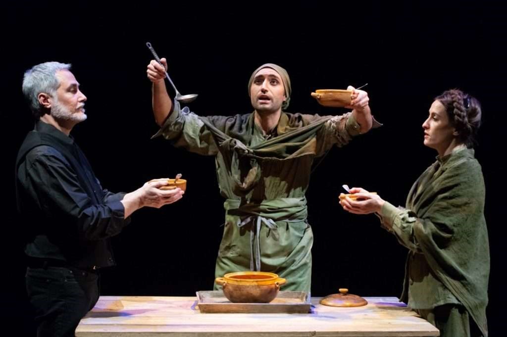 La durezza e speranza della vita contadina portata in scena da Agnese Fallongo