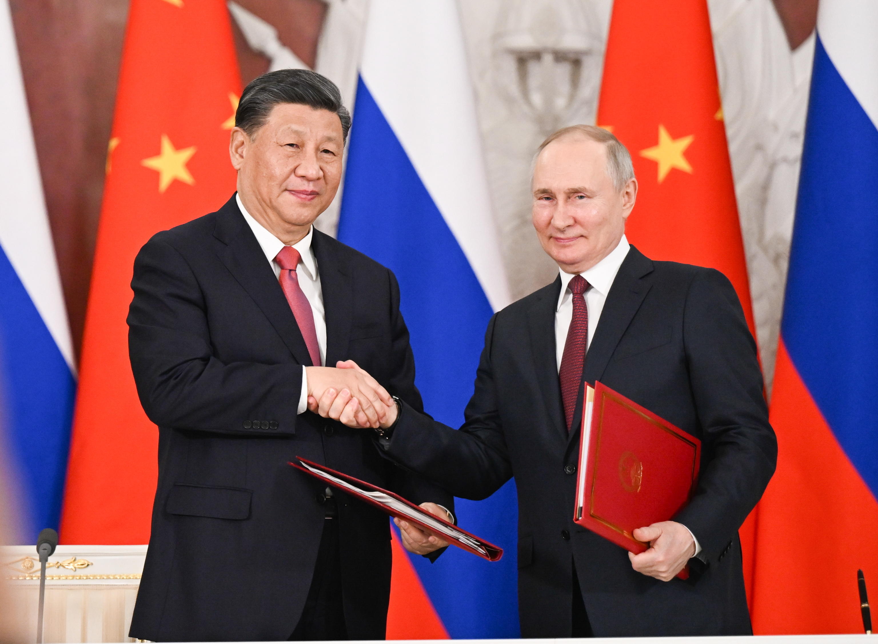 Cina-Russia: una sceneggiata geostrategica