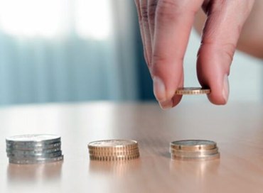 Istat: l’inflazione frena
