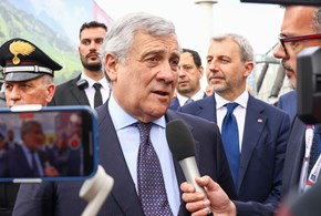 Tajani: “Non si può pensare che la pace sia la resa di Kiev”