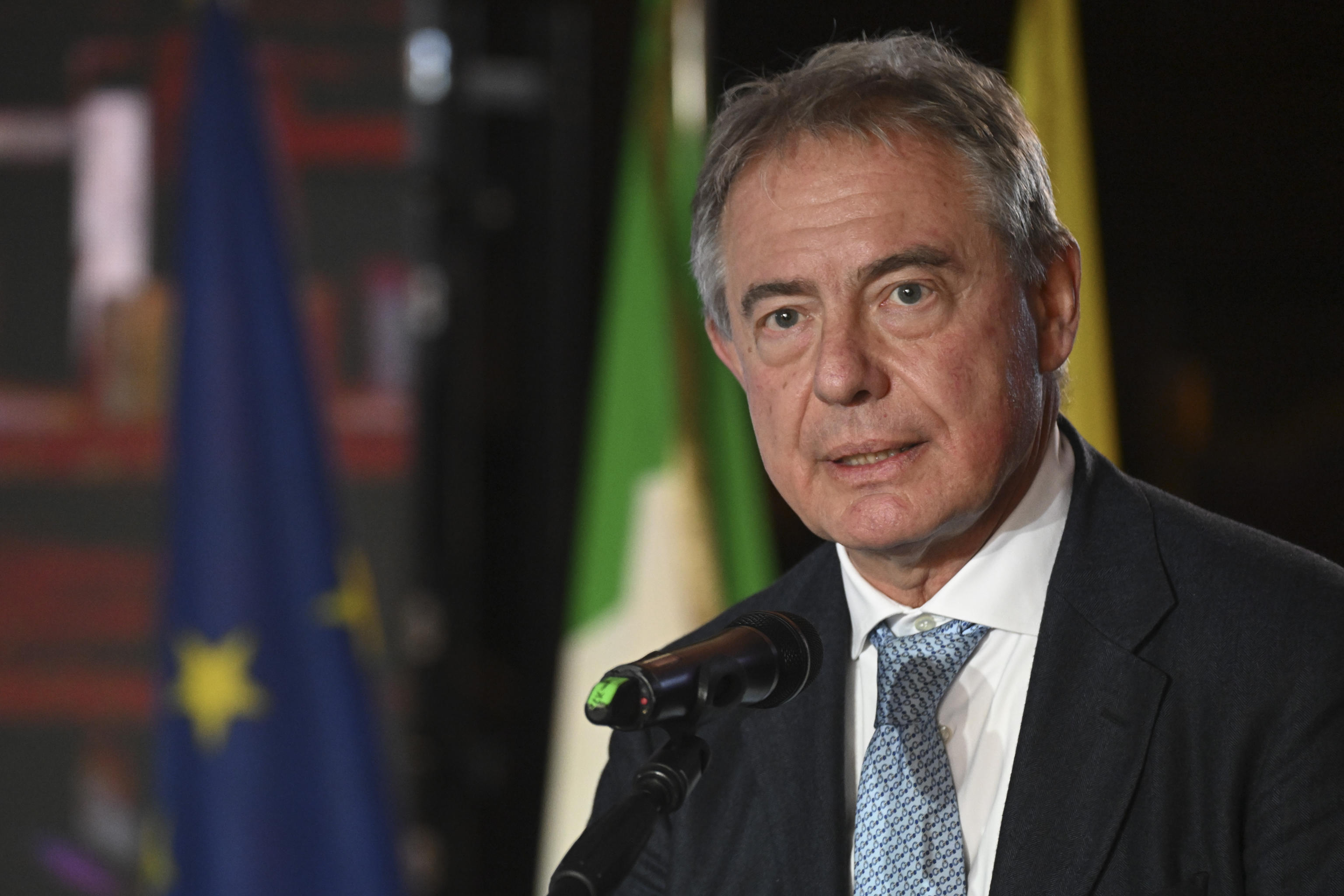 Urso, sulle materie prime non possiamo dipendere dalla Cina