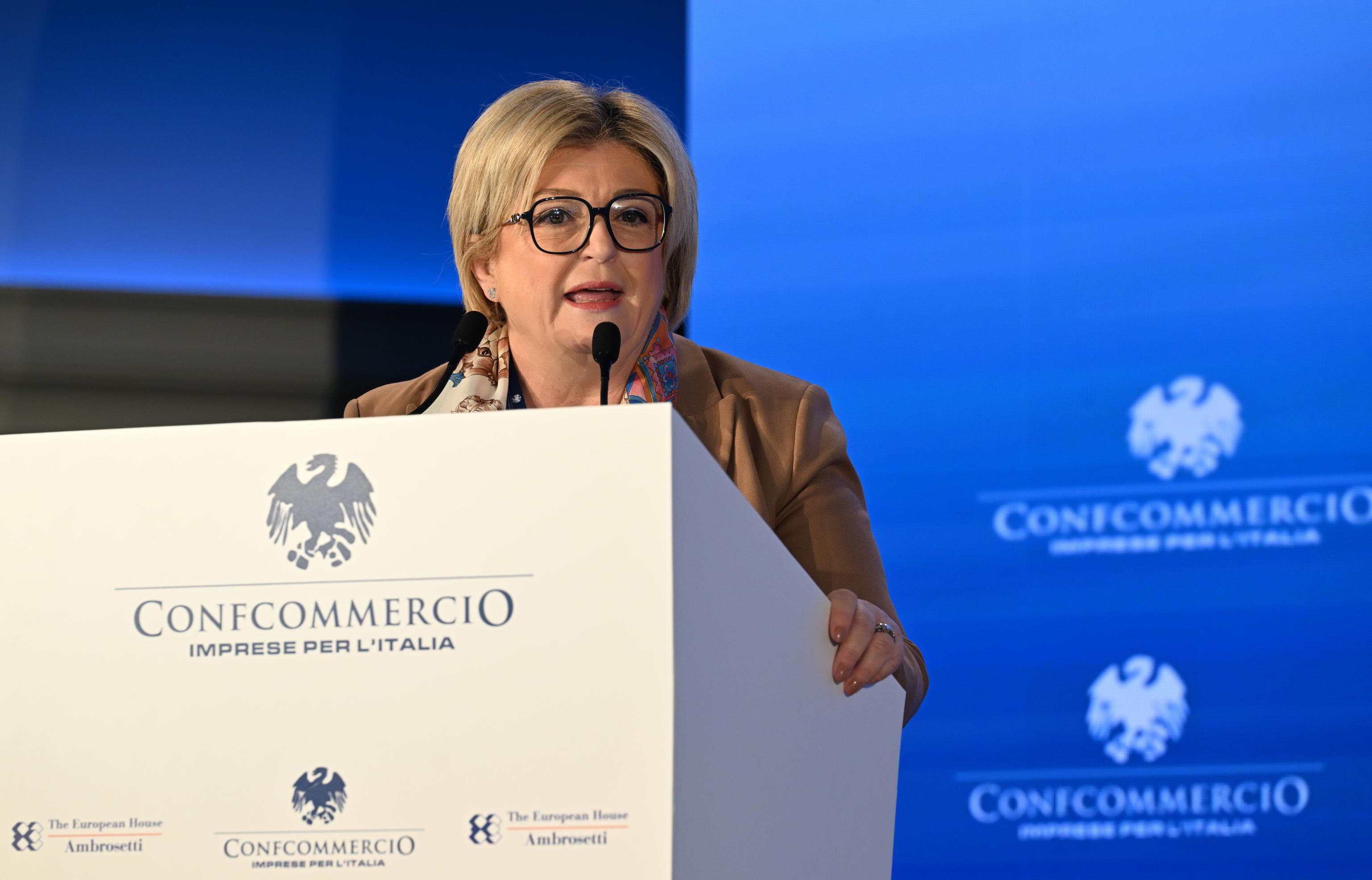 Calderone: “Abbiamo un milione di posti di lavoro che non riusciamo a coprire”