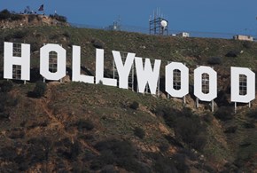 Hollywood, scioperano gli sceneggiatori