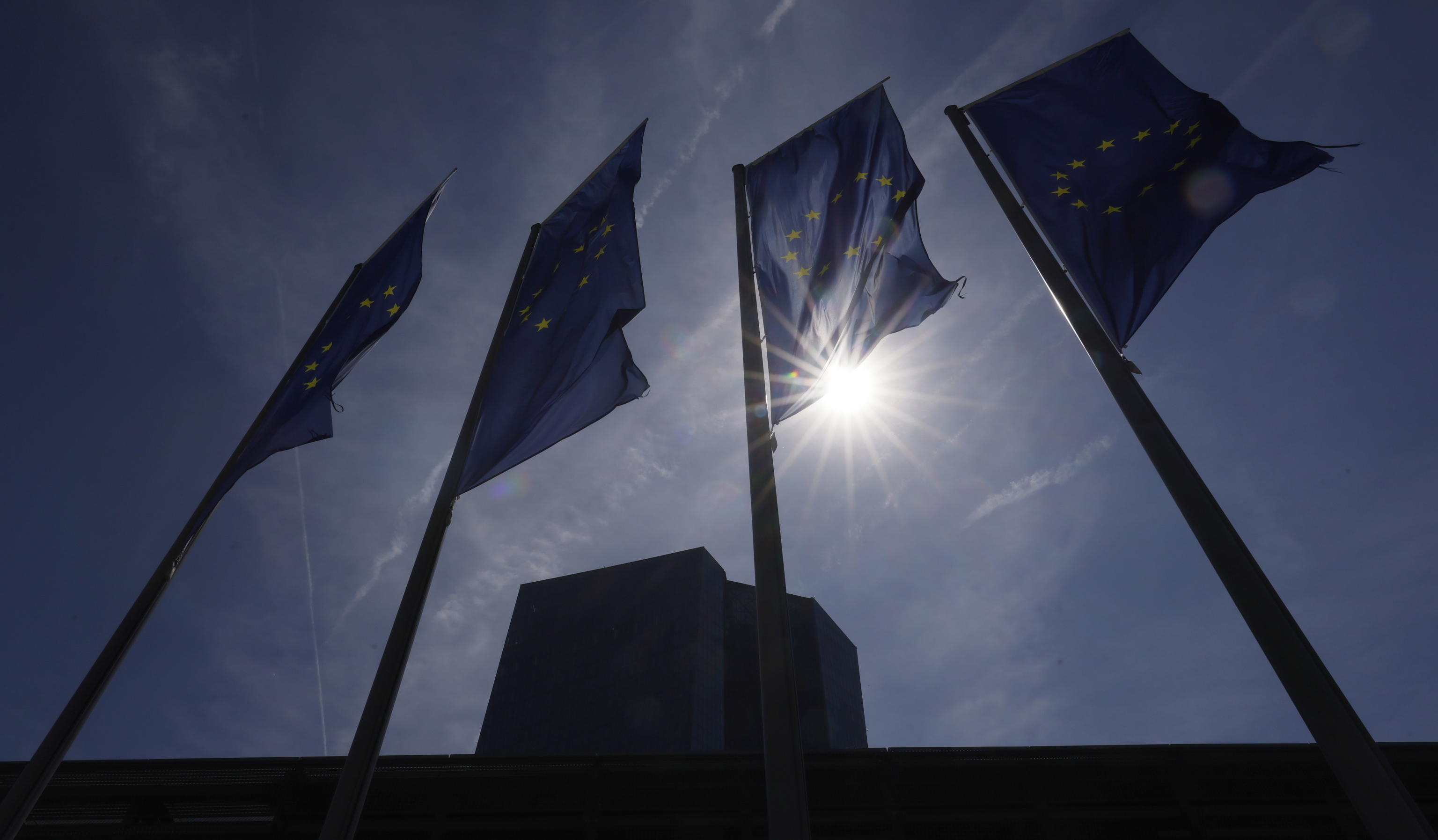 Arriva la legge europea contro le “interferenze straniere”