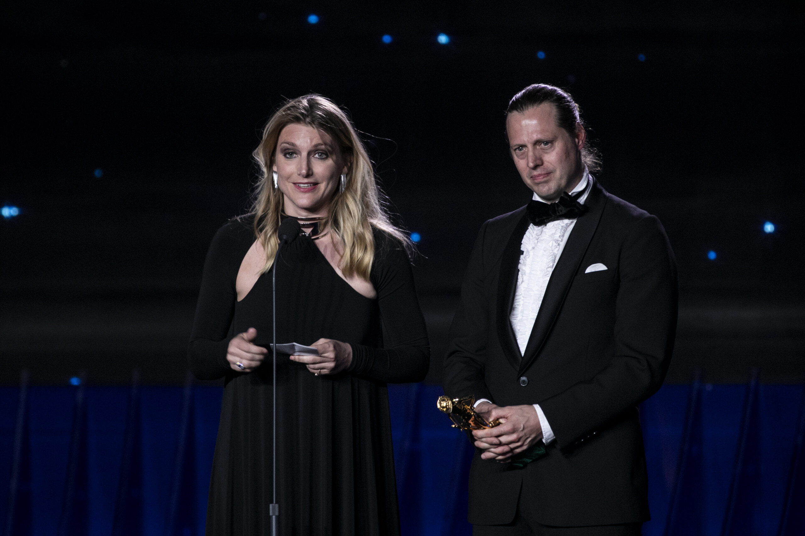 David, vincono “Le otto montagne”, "Esterno notte" e "La stranezza"