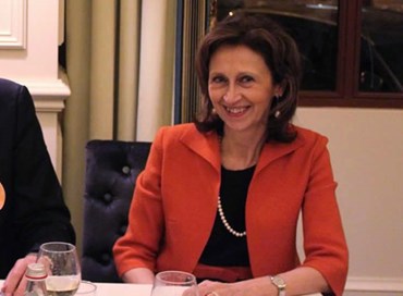 Garante per l’infanzia: “Minori sui social, serve più educazione”