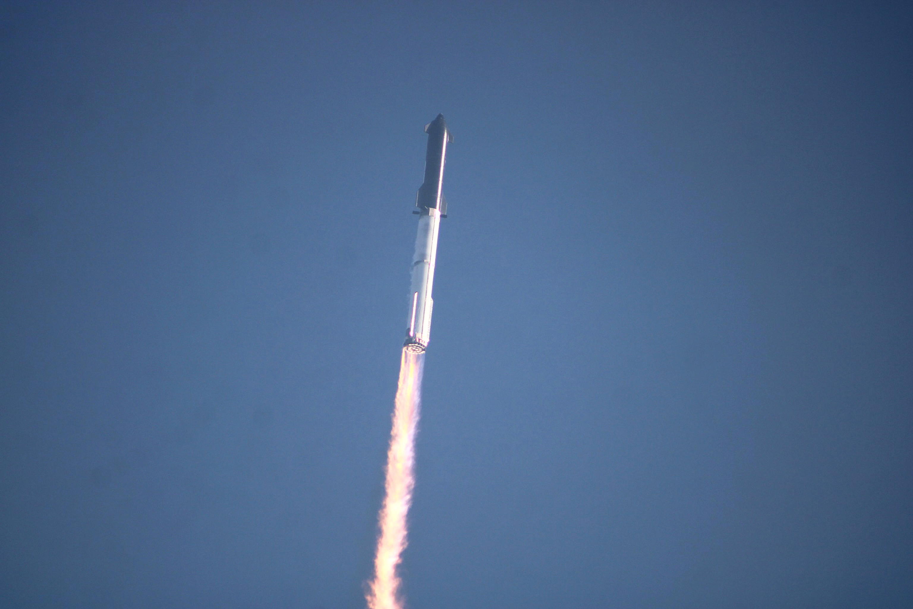 La seconda missione di Space X: anche due sauditi nello spazio