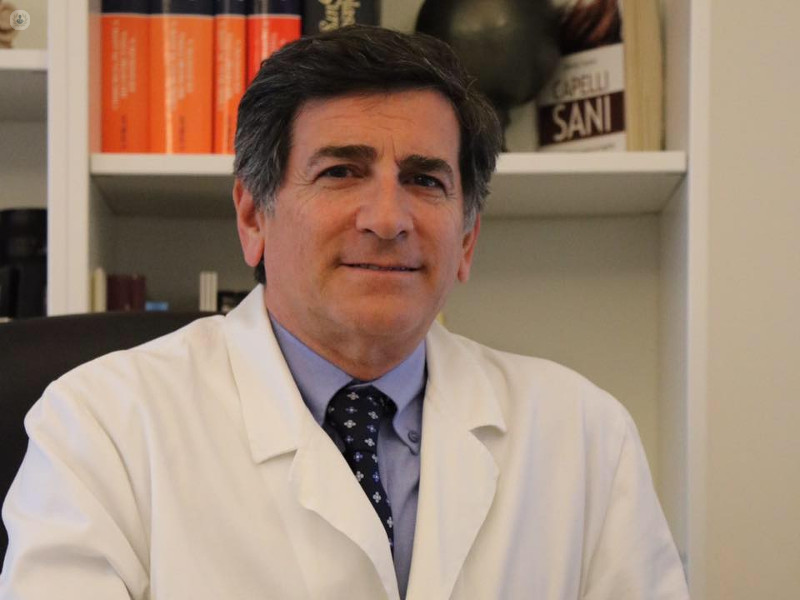 Professor Toscani: i rischi dei viaggi low cost per il trapianto di capelli (video)