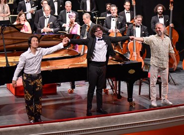 Bollani e sorrisi coreani