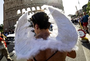 “Niente patrocinio a chi rivendica un reato”: la posizione della Regione sul Roma Pride