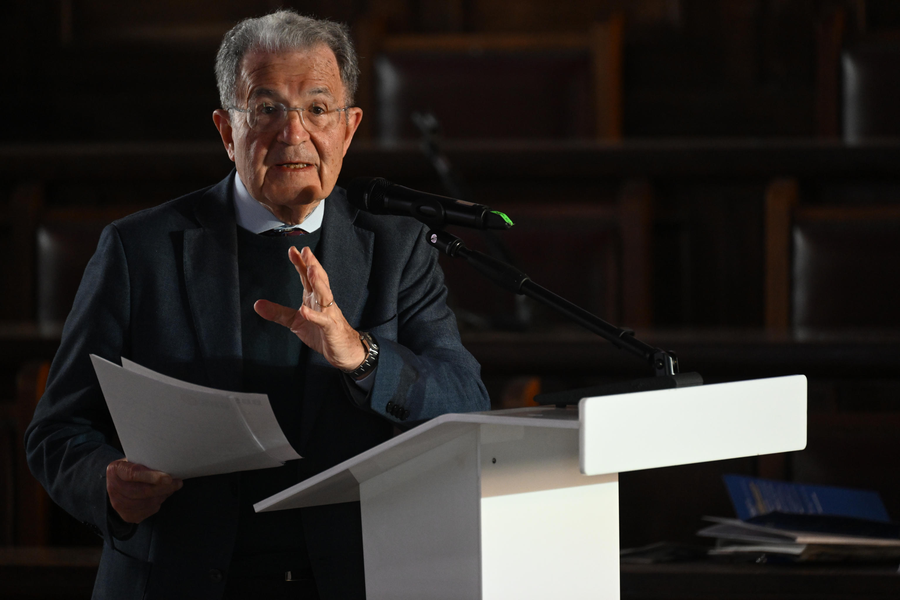 Il professore spiritista