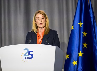 Ue, Metsola: “L’Unione deve dare risposte sull’immigrazione”