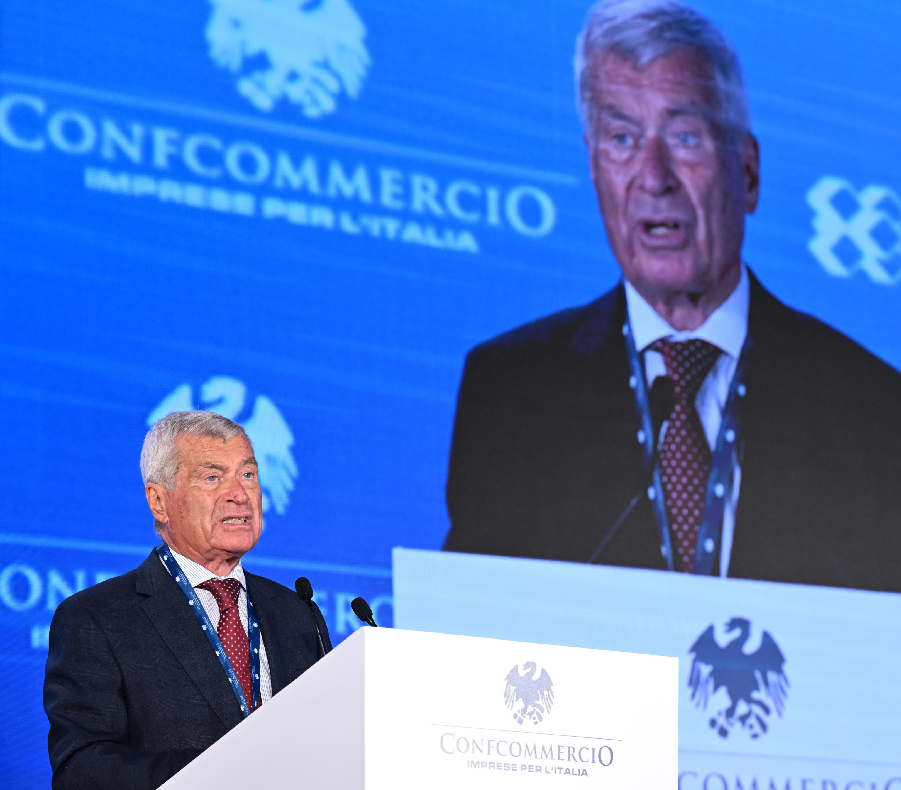 Confcommercio, Sangalli: “Venti miliardi di consumi in meno sul 2019”