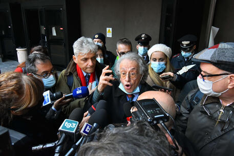 Il partito di Bibbiano non è assolto, “io non sto” 