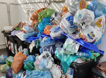 A spasso tra i rifiuti: Roma Kaputt Mundi