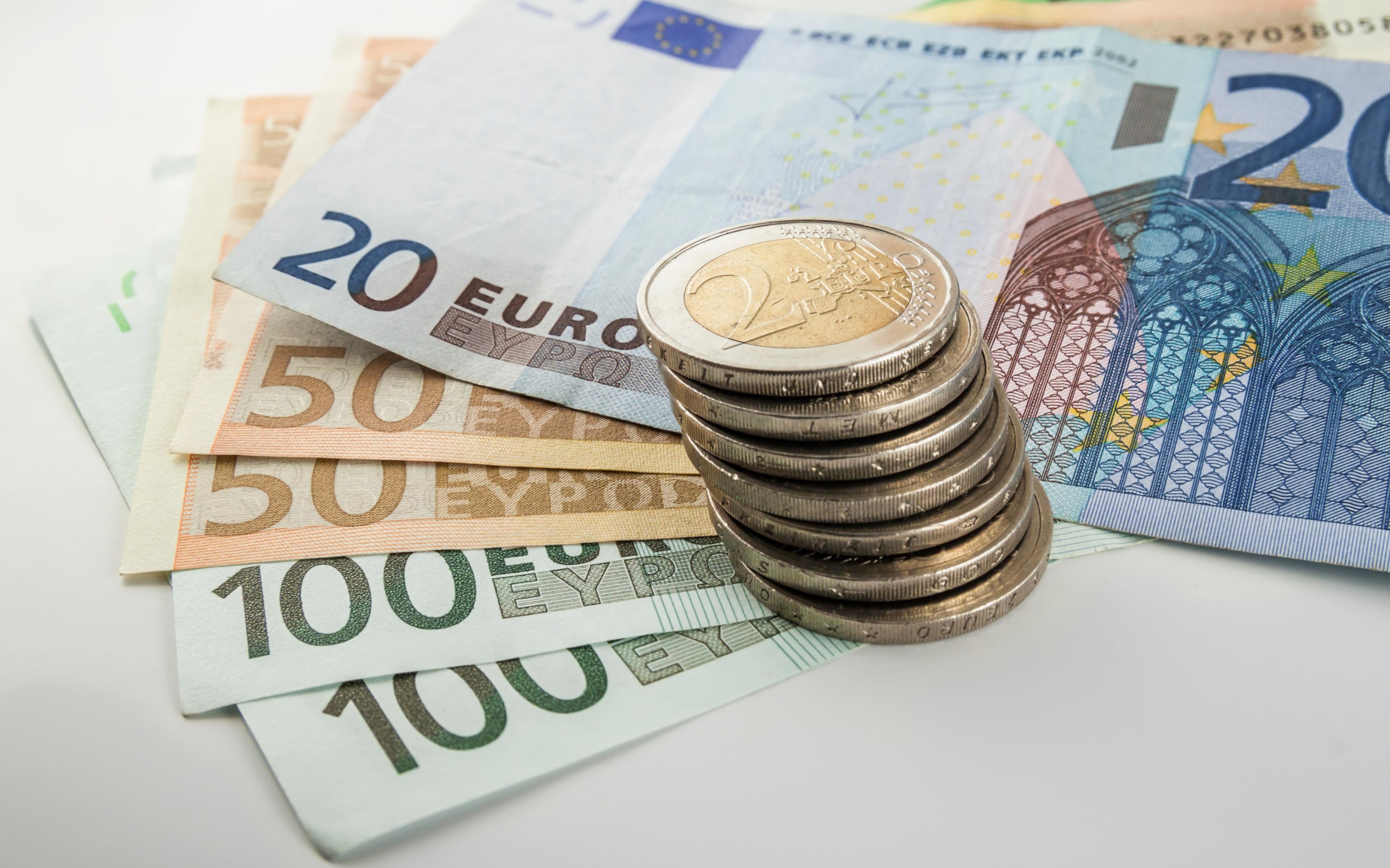 Effetto inflazione, Cgia: banche ricche e famiglie povere