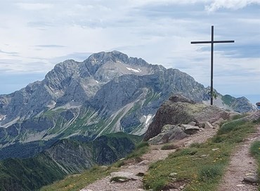 Croci in vetta: tanto rumore per nulla