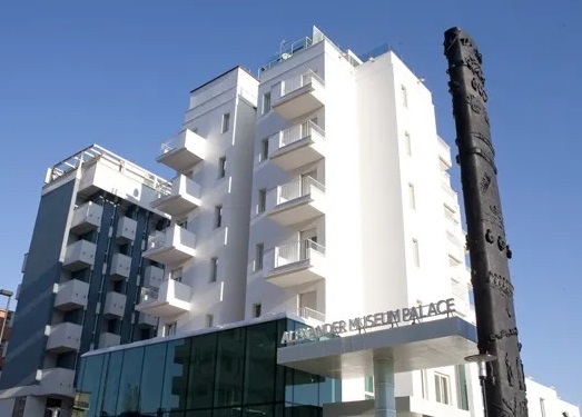 A Pesaro, l’albergo museo Alexander ha compiuto 15 anni