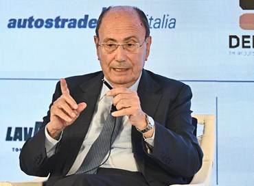 Il futuro di Forza Italia: parla Schifani