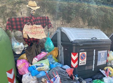 A Roma lo “Spaventamonnezza” contro l’emergenza rifiuti