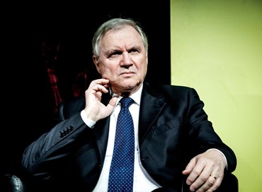 “Per frenare l’inflazione non serve una recessione”: parla Visco