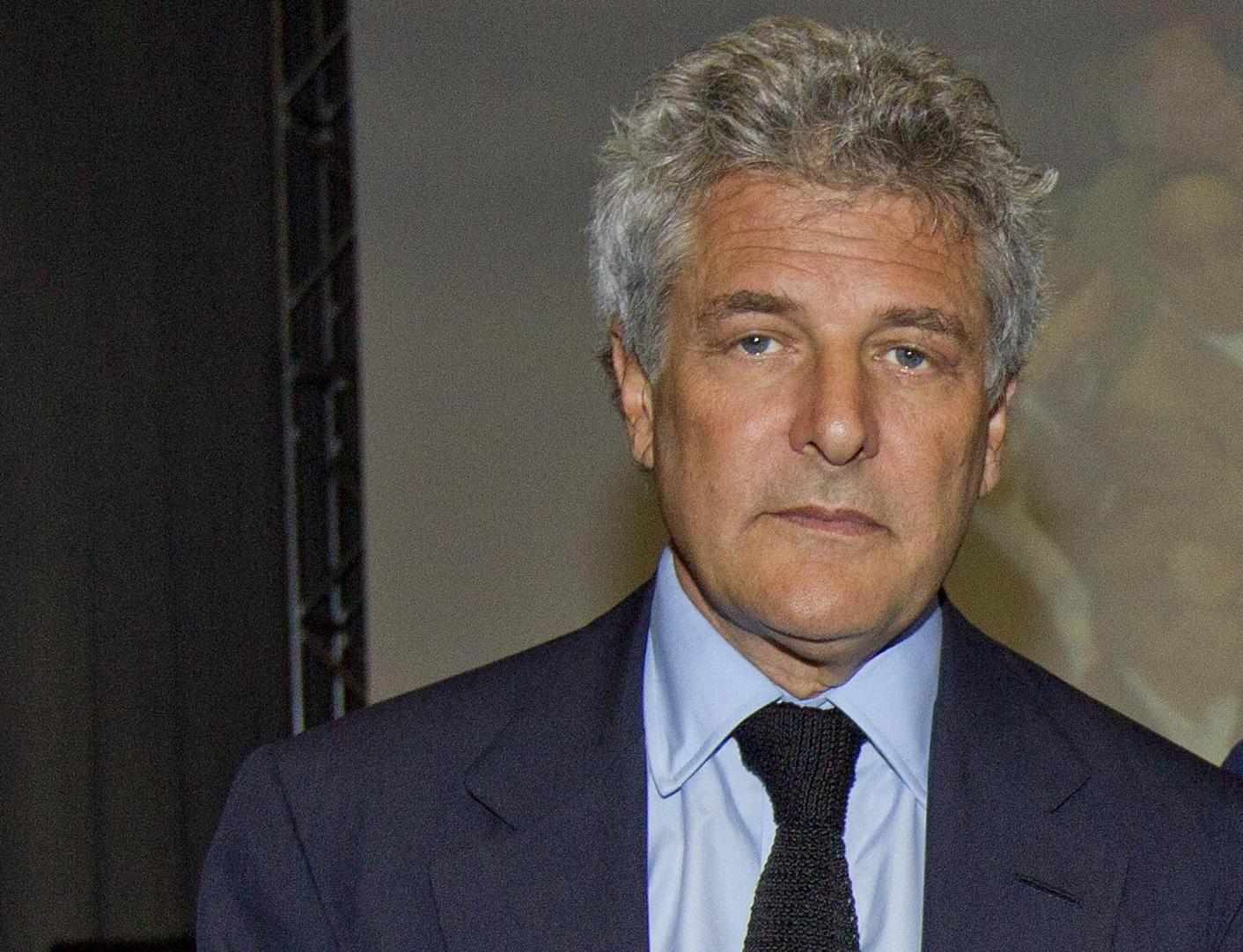 Elkann ha ragione: troppi plebei con i soldi vanno in giro