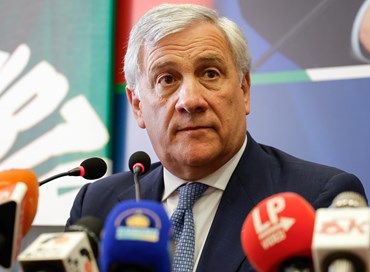 L’impronta di Tajani su Forza Italia, il Congresso a febbraio