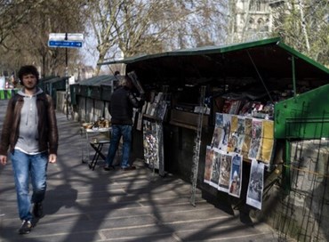 I librai della Senna che non vogliono spostarsi