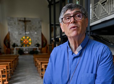 Don Patriciello: “Gli amici di sinistra non mi perdonano di aver chiamato Meloni”