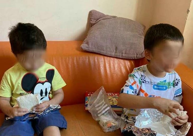 Abbandonati, denutriti, picchiati: la storia di due fratellini