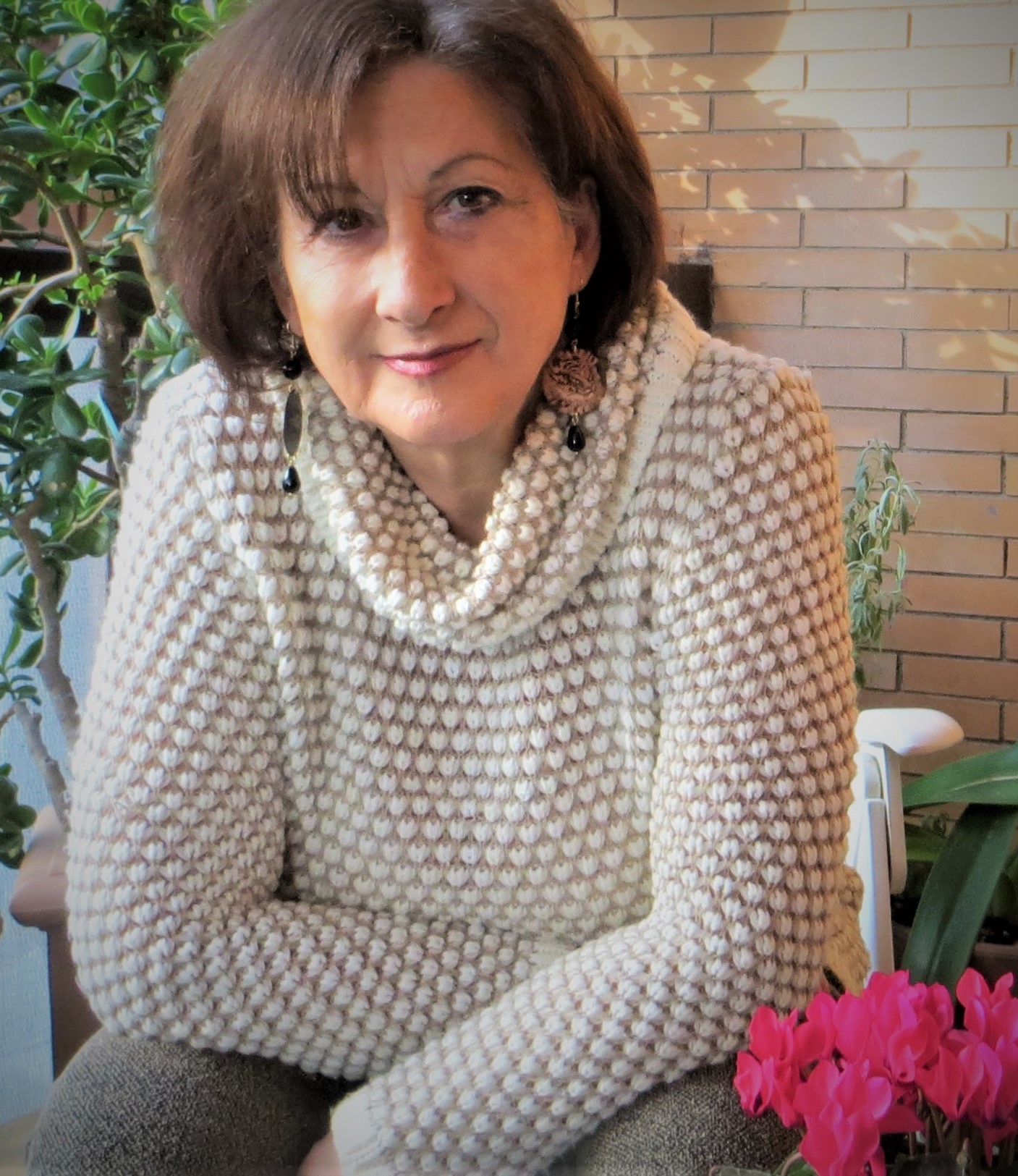 I luoghi sospesi di Annamaria Ferramosca, domande di senso per sopravvivere 