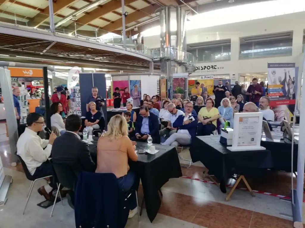 Dima Book Festival, al via la seconda Fiera del libro più lunga d’Europa