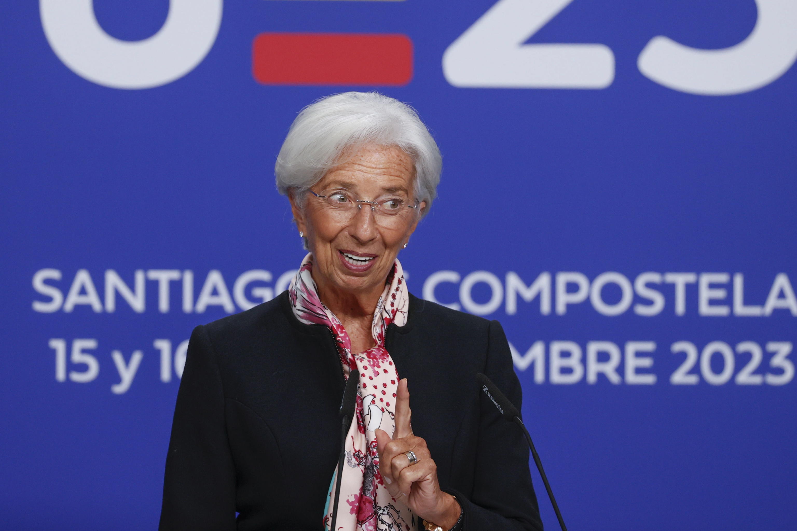 Christine Lagarde: insensibile alle critiche sul suo operato