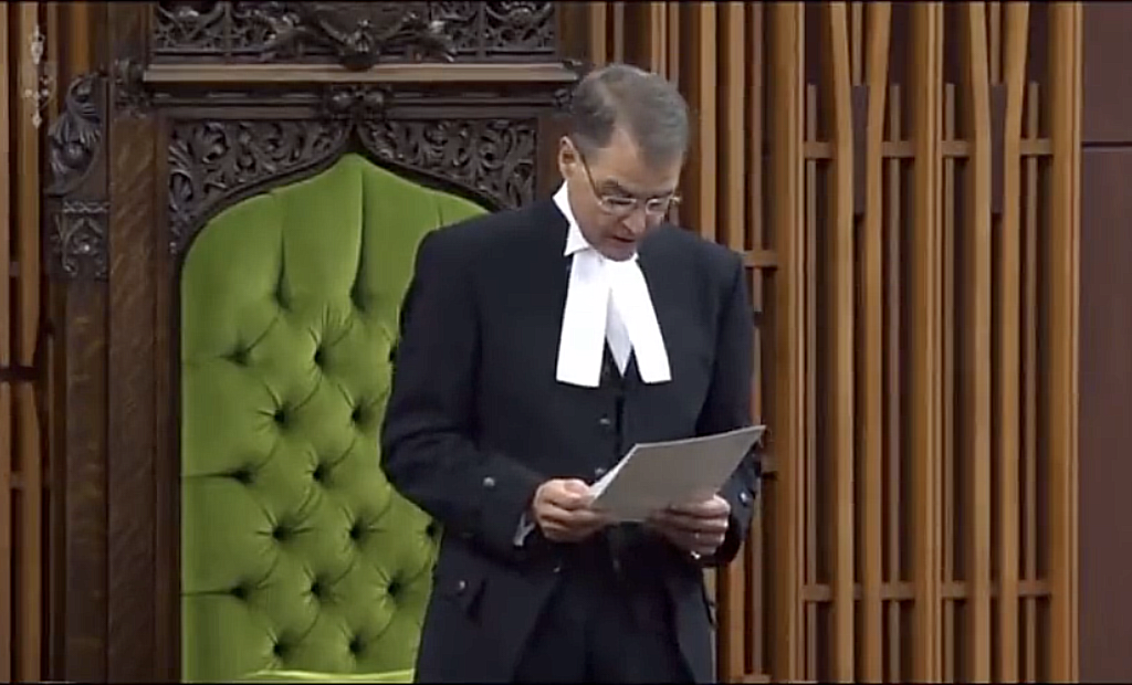 Canada, standing ovation per un nazista durante la visita di Zelensky