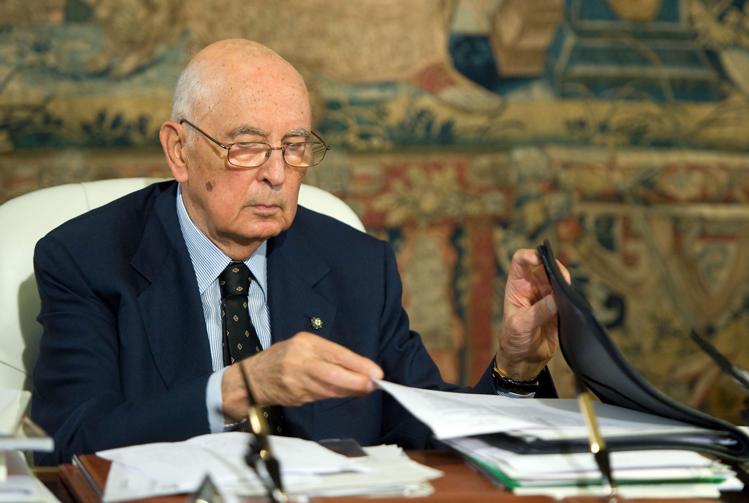 Giorgio Napolitano: statista o uomo di potere?