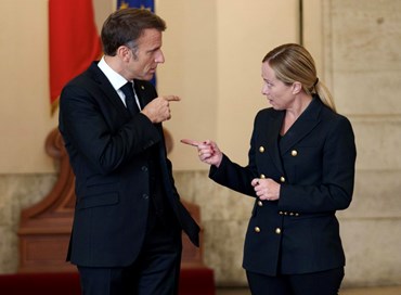 Migranti, l’asse Meloni-Macron