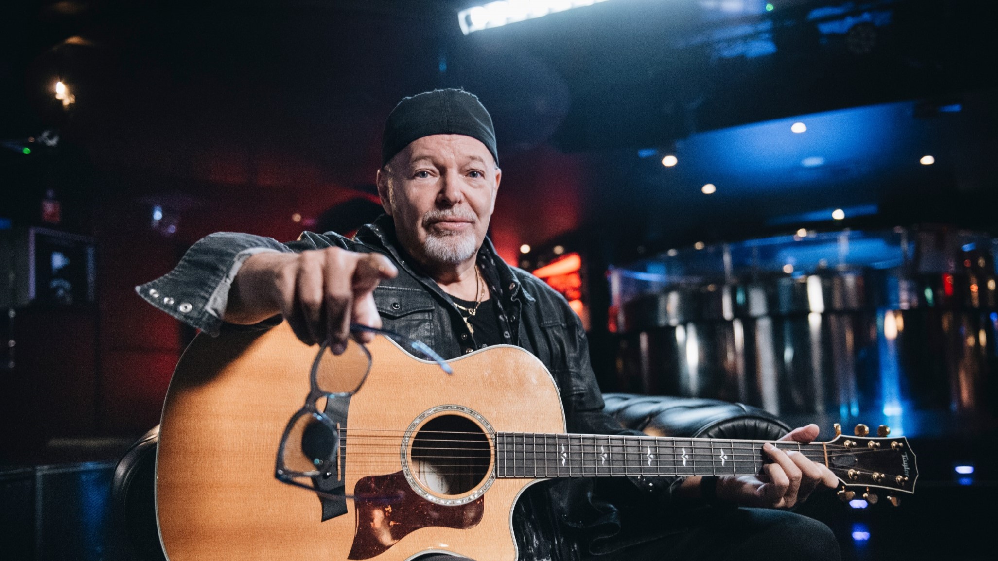 Netflix, la docuserie sulla vita “supervissuta” di Vasco Rossi