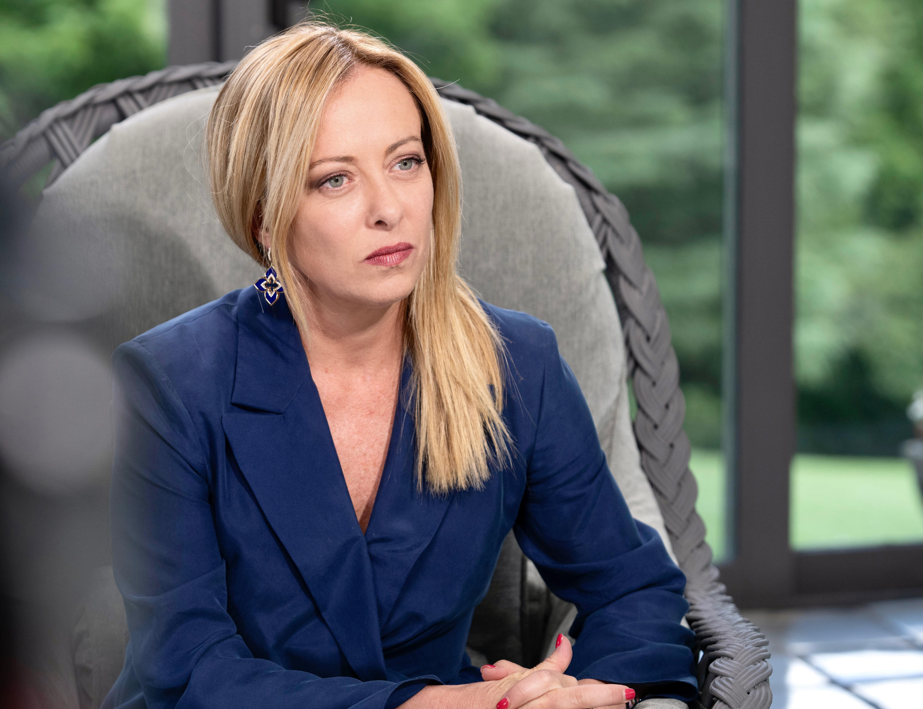 Meloni: “Un pezzo di Italia fa tutto il possibile per favorire l’immigrazione illegale”