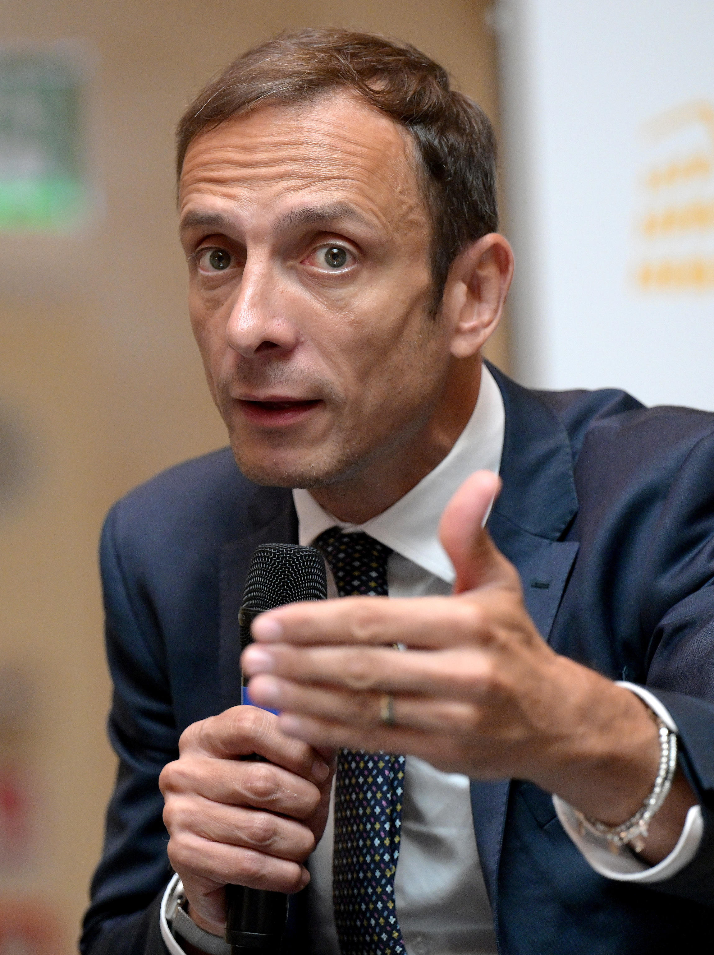 Fedriga: “Serve un nuovo modello di medicina territoriale”