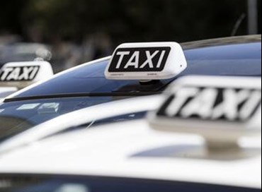 Licenze taxi, scontro totale